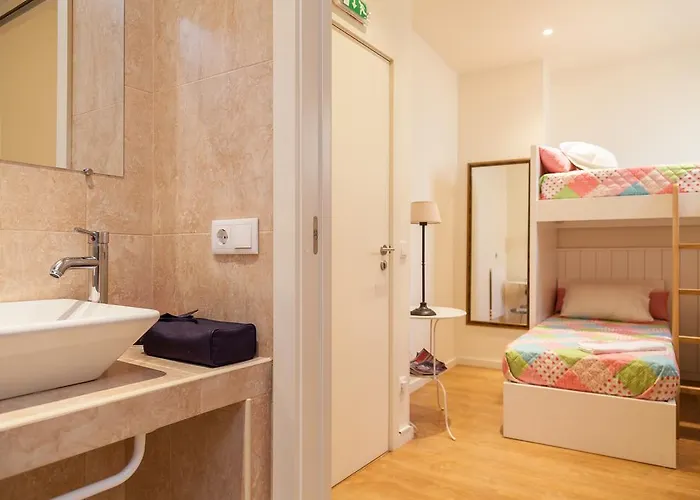 Erva Doce * ヴィラ・ド・コンデ